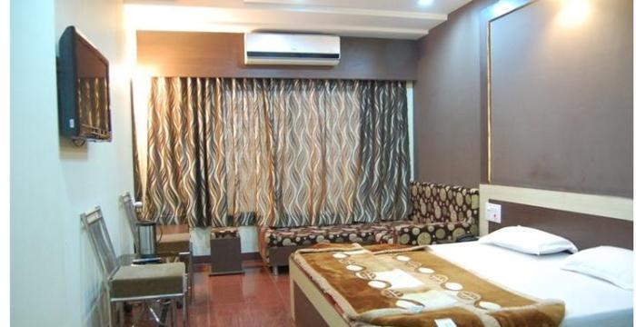 Hotel Good Luck Residency